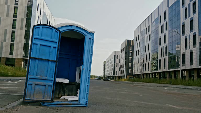 Best Construction Site Portable Toilets  in Tacoma, WA